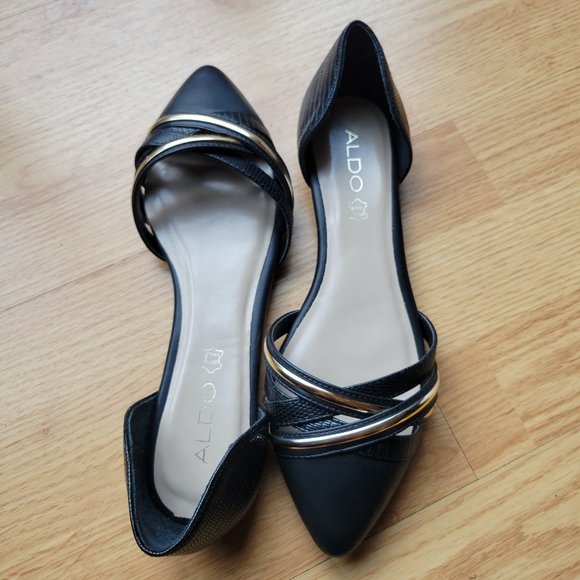 ALDO Black Genuine Leather Flats With Gold Accent - Picture 3 of 7